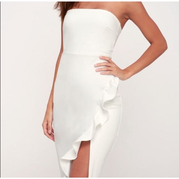 Lulu’s Anika White Ruffled Strapless Bodycon Dress size Small New with Tags - Picture 1 of 7